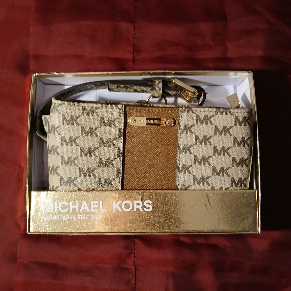 Michael kors adjustable belt bag